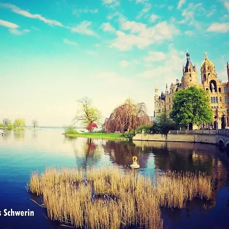 Ferienhaus Seewaldmeer Am Barniner See Bei Schwerin Feriehus *
