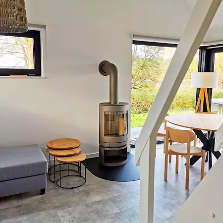 Feriehus Ferienhaus Seewaldmeer Am Barniner See Bei Schwerin *